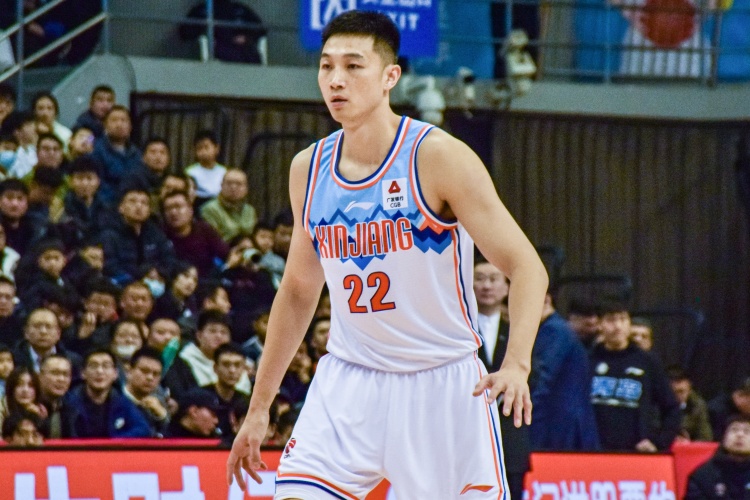  上賽季腿部骨折！朱旭航：會(huì )抓緊調整狀態(tài) 爭取早日回歸比賽