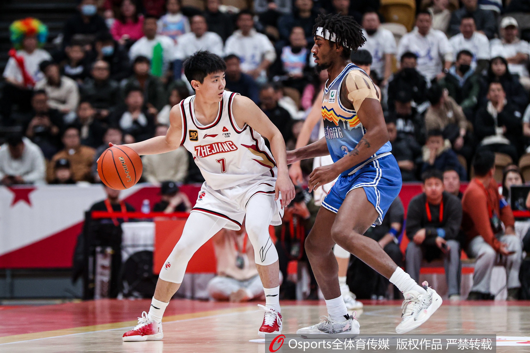 未來(lái)可期!17歲小將李?lèi)傊?中2拿5分1板1斷 單斷外援&壓哨三分