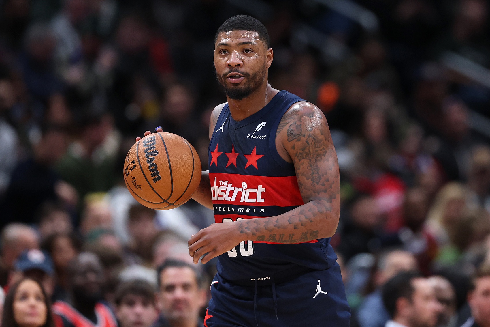  DPOY！斯瑪特6投4中得10分2助1斷 末節造犯規+切球改變局勢